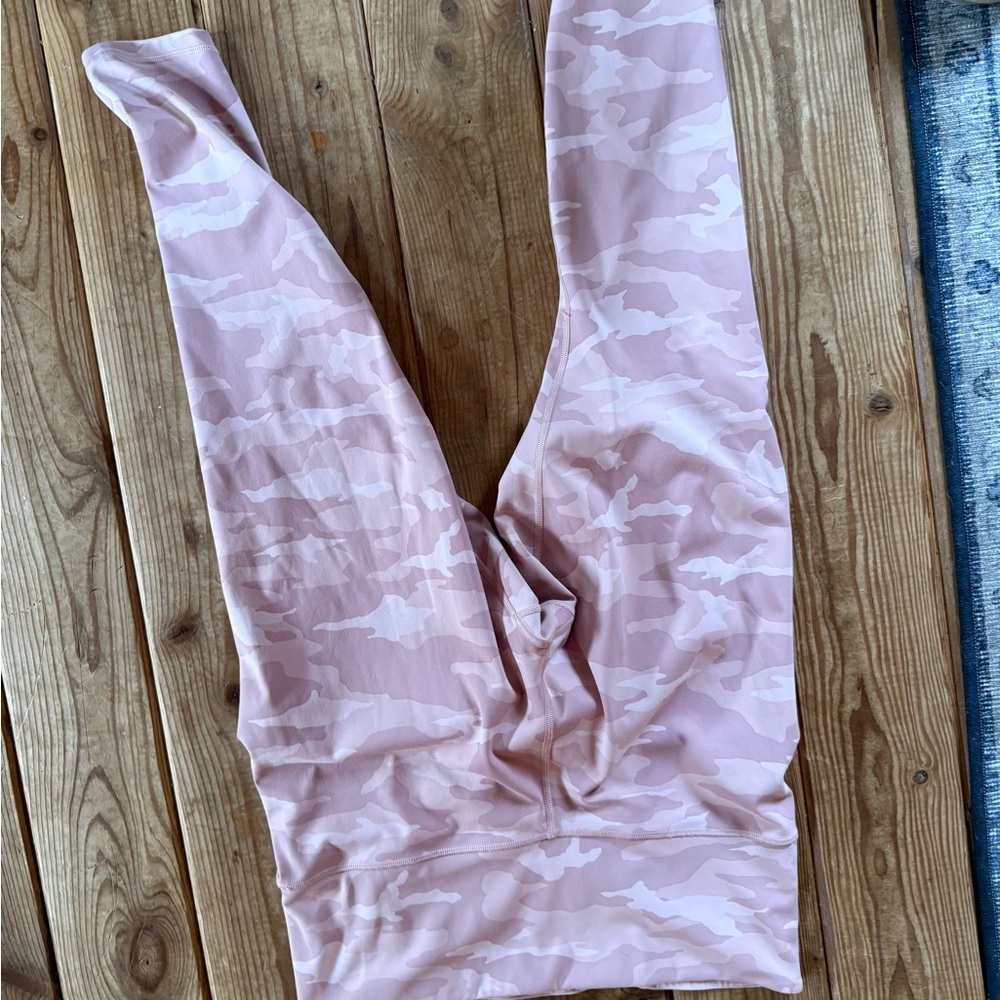 Athleta Blush Pink Camo Leggings